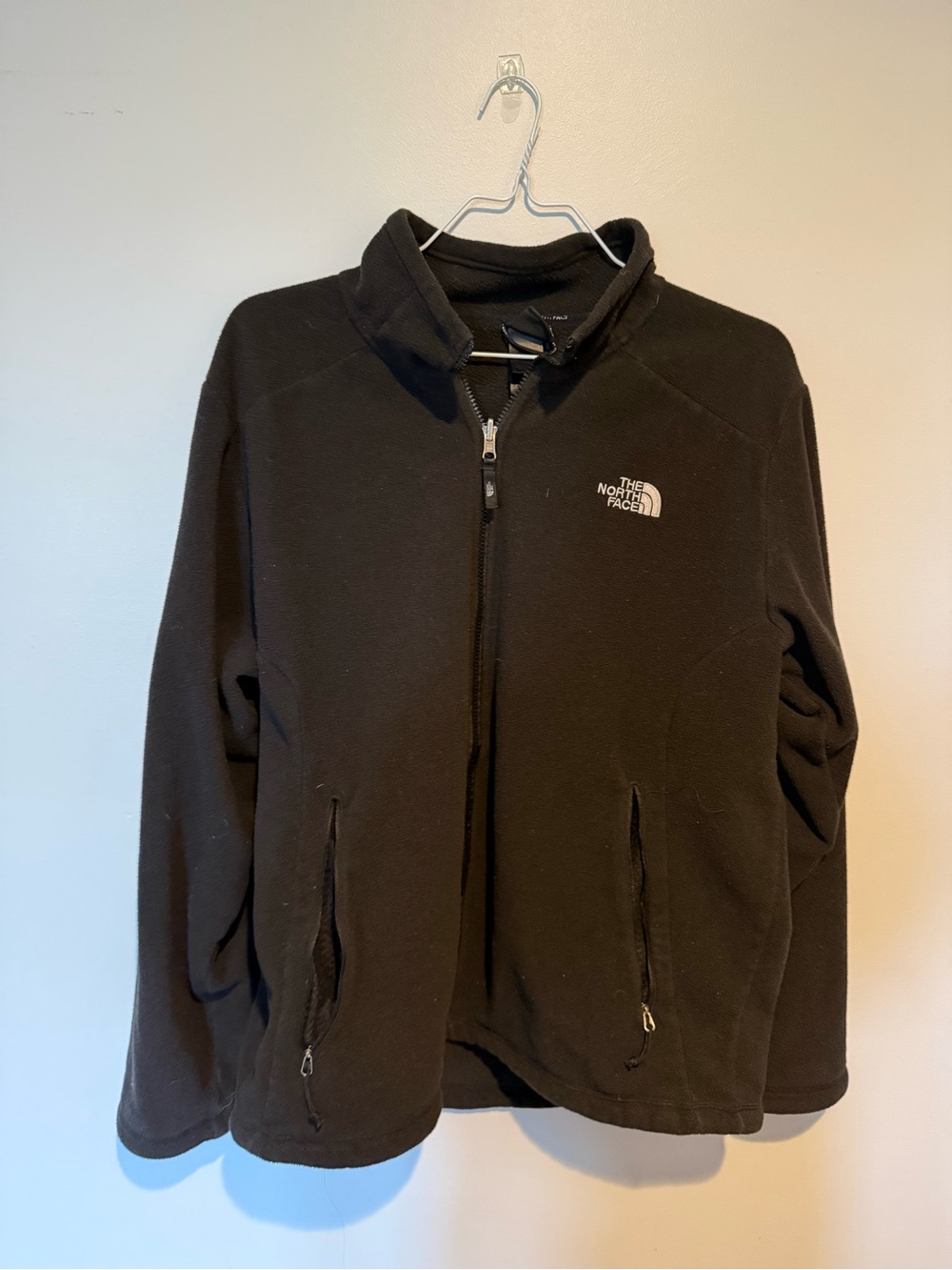 The North Face Men's Black Full-Zip Performance Fleece Jacket